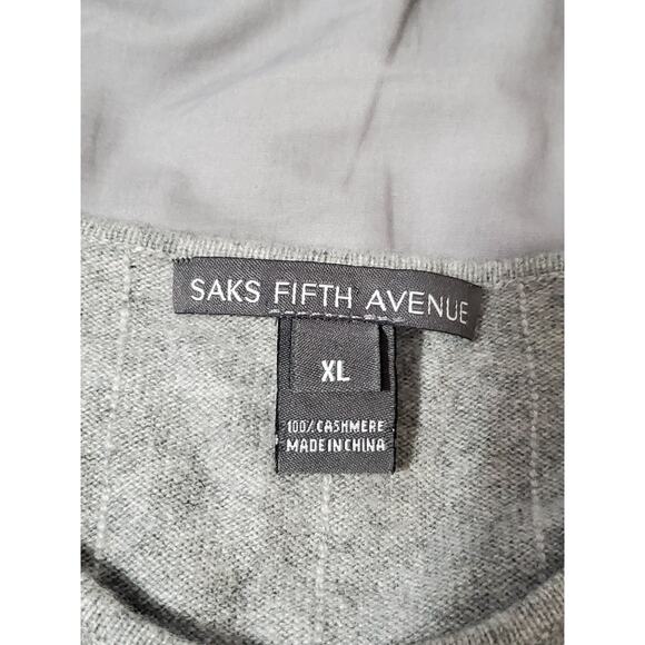 Saks Fifth Avenue Women’s Cardigan Sweater XL Gray 100% Cashmere Button Front - Picture 3 of 9